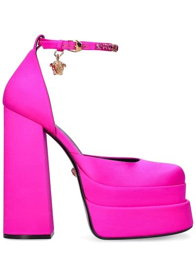 scarpe versace fucsia|Saldi Scarpe Versace in Fucsia: Acquista fino a fino al −60.